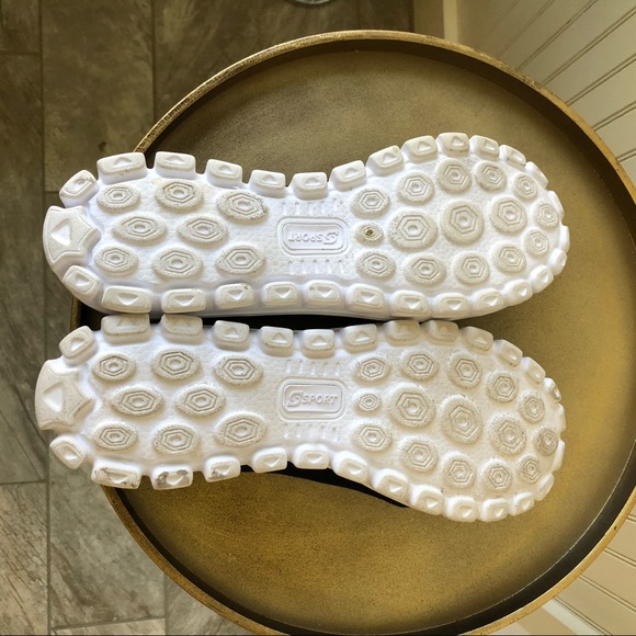 SPORT WOMENS SLIP ON SNEAKER. BLACK SIZE: 11. - Picture 4 of 8